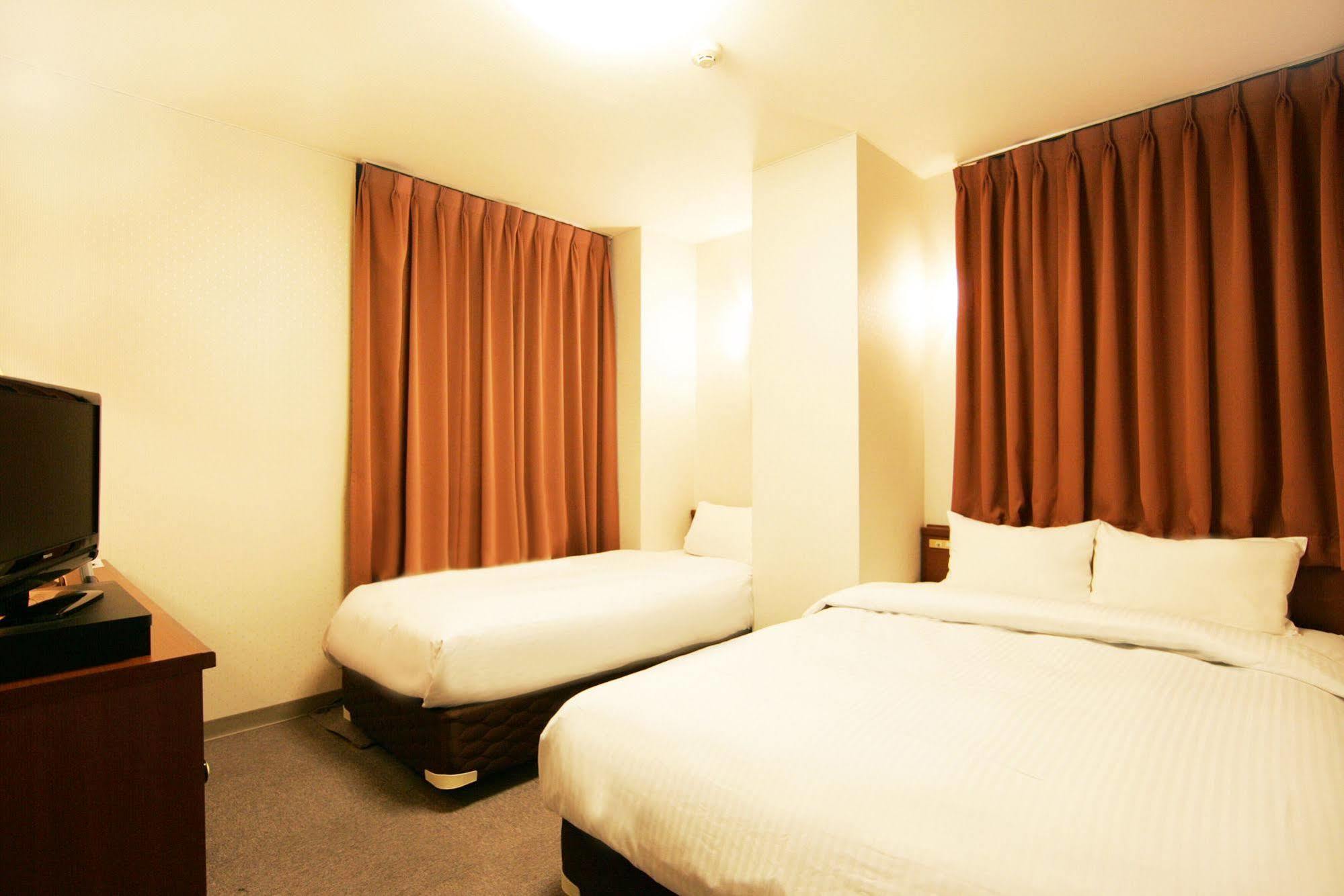 Kochi Green Hotel Harimayabashi Εξωτερικό φωτογραφία